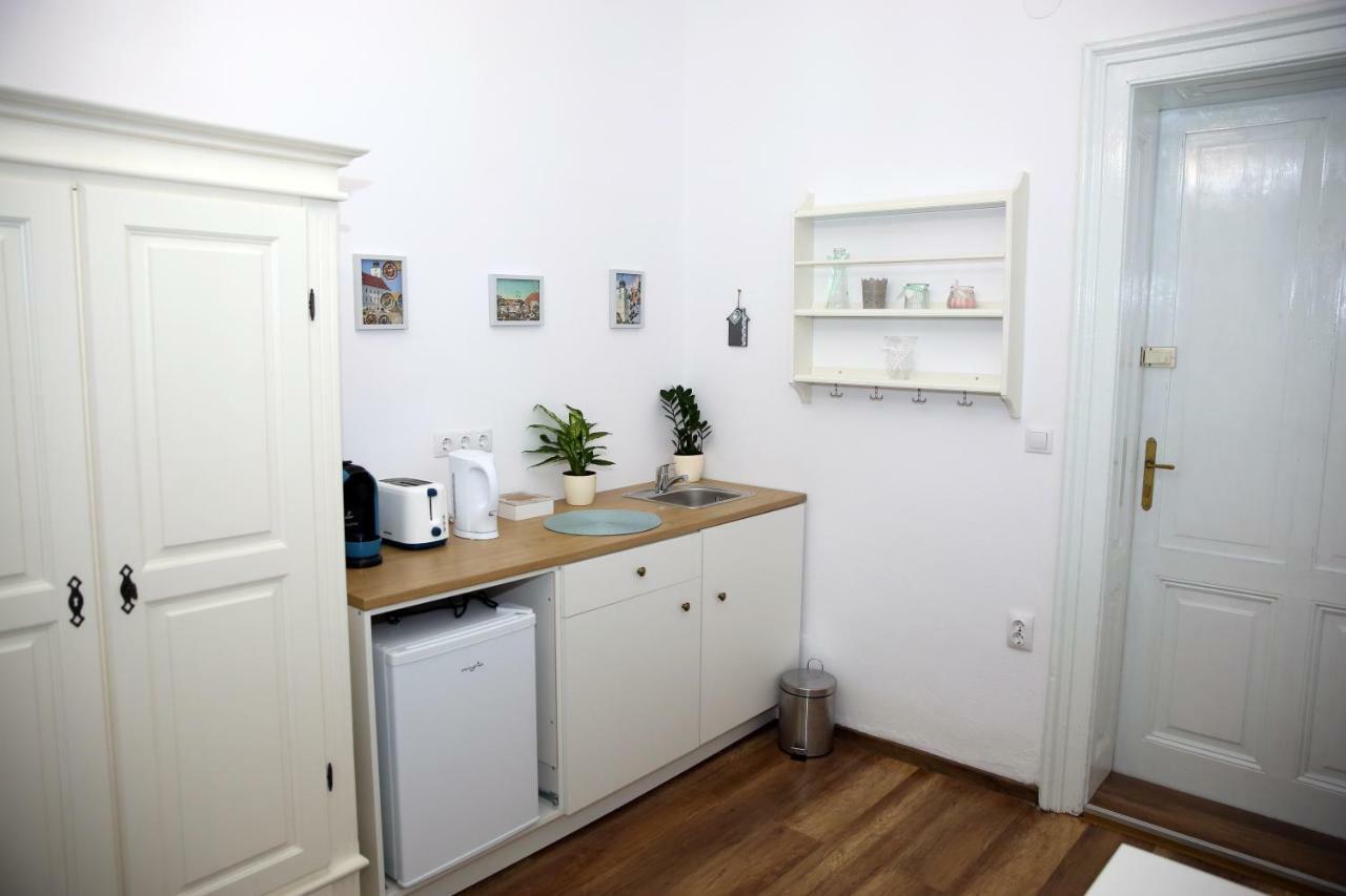 Schick Apartment Sibiu Eksteriør billede