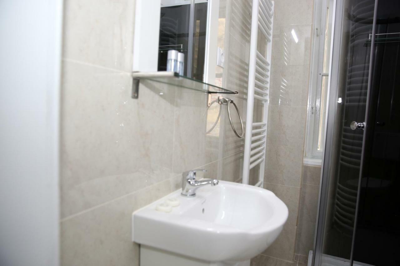 Schick Apartment Sibiu Eksteriør billede
