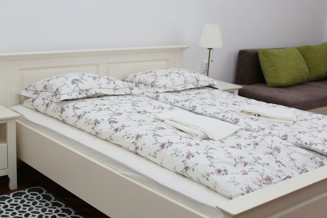 Schick Apartment Sibiu Eksteriør billede