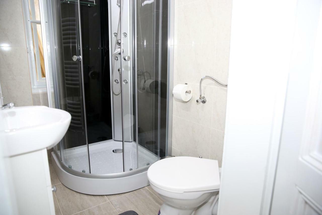 Schick Apartment Sibiu Eksteriør billede